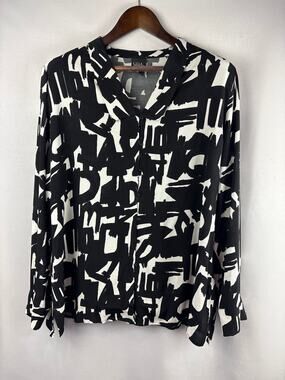 Women’s Ulla Popken Size 16/18 Black & White Patterned Blouse